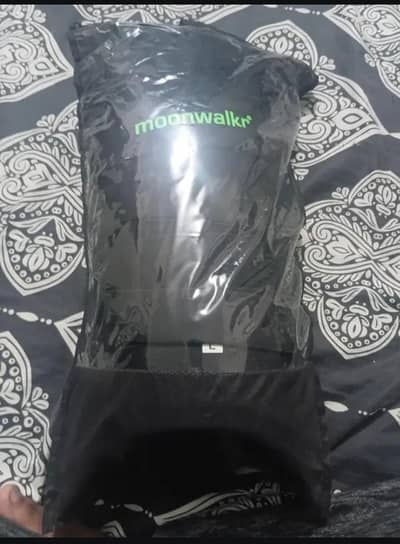 Moonwalker thigh pads