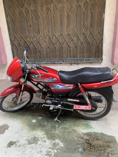 united 100cc 2017