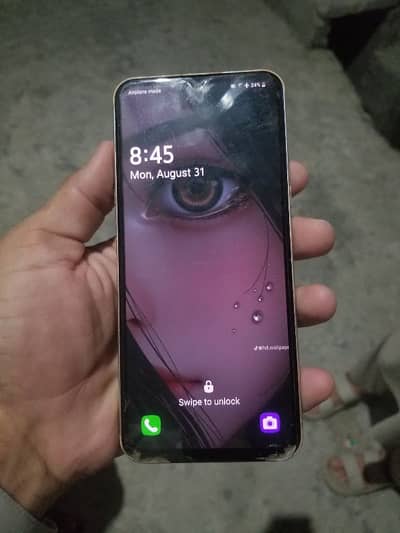 LG v60 mobile mardan par hoti