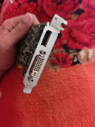amd Radeon 7000 1 gb graphic card