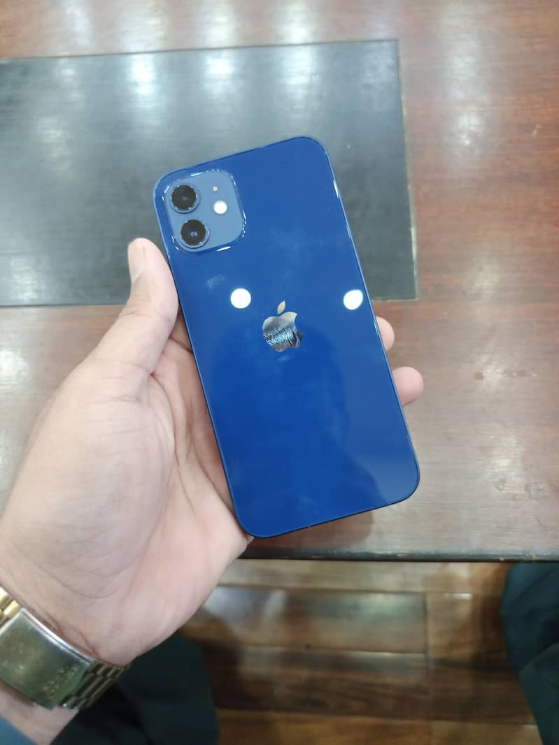 Apple iPhone 12 2