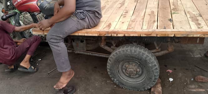 loader Raksha dala phata body 150cc new brand condition. power gear.