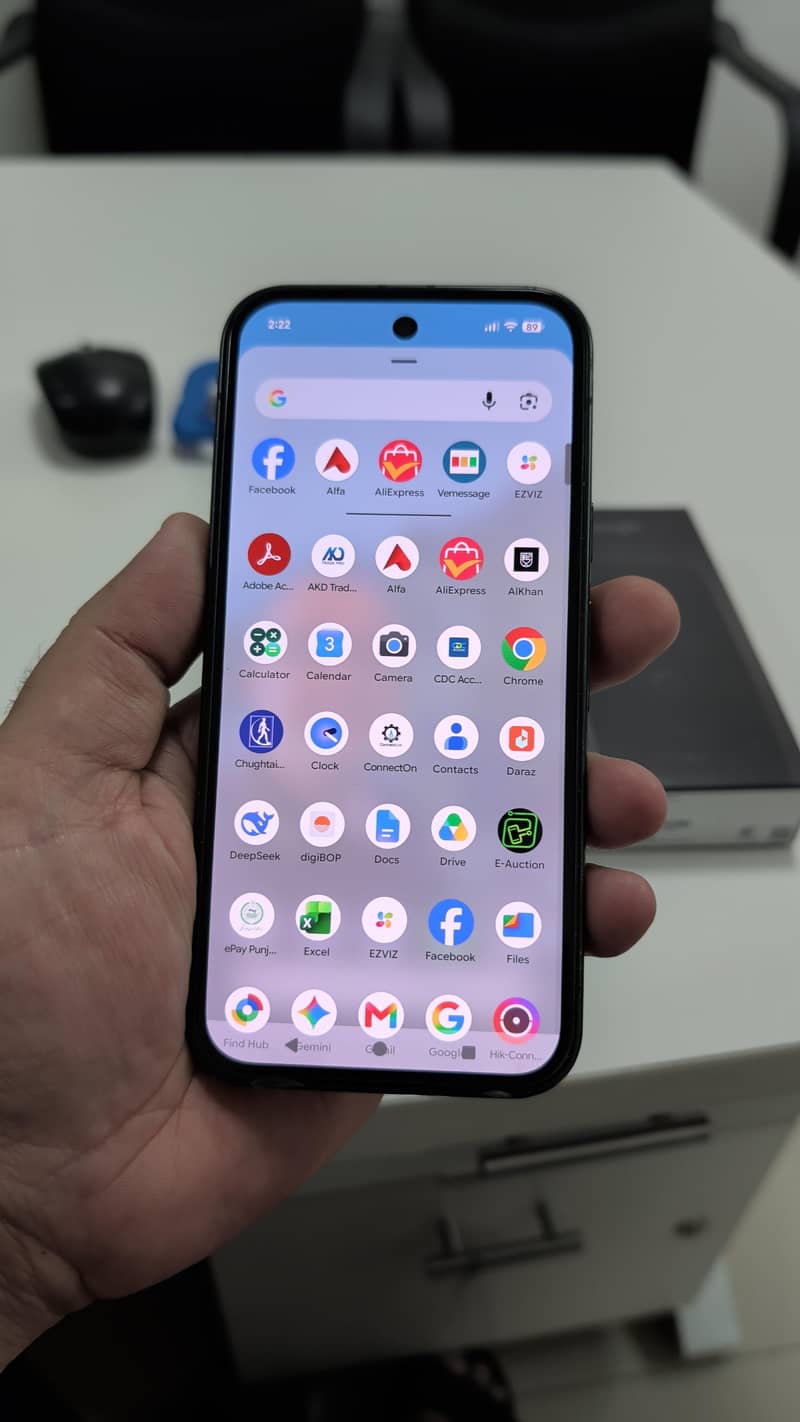Google Pixel 9a 5