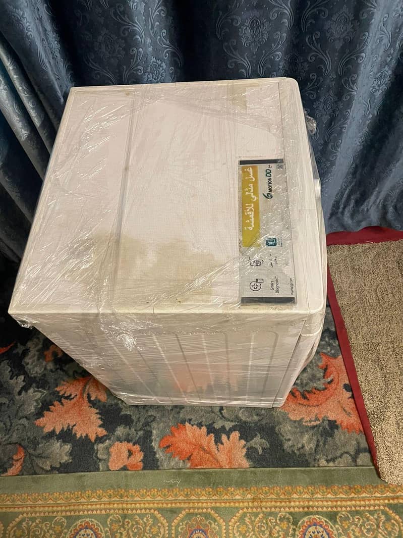 LG 8kg Automatic Machine 7