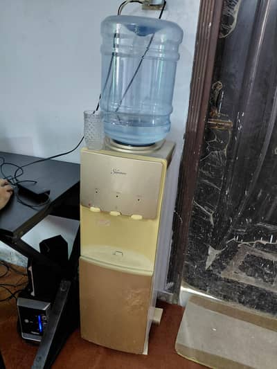 Water Dispenser