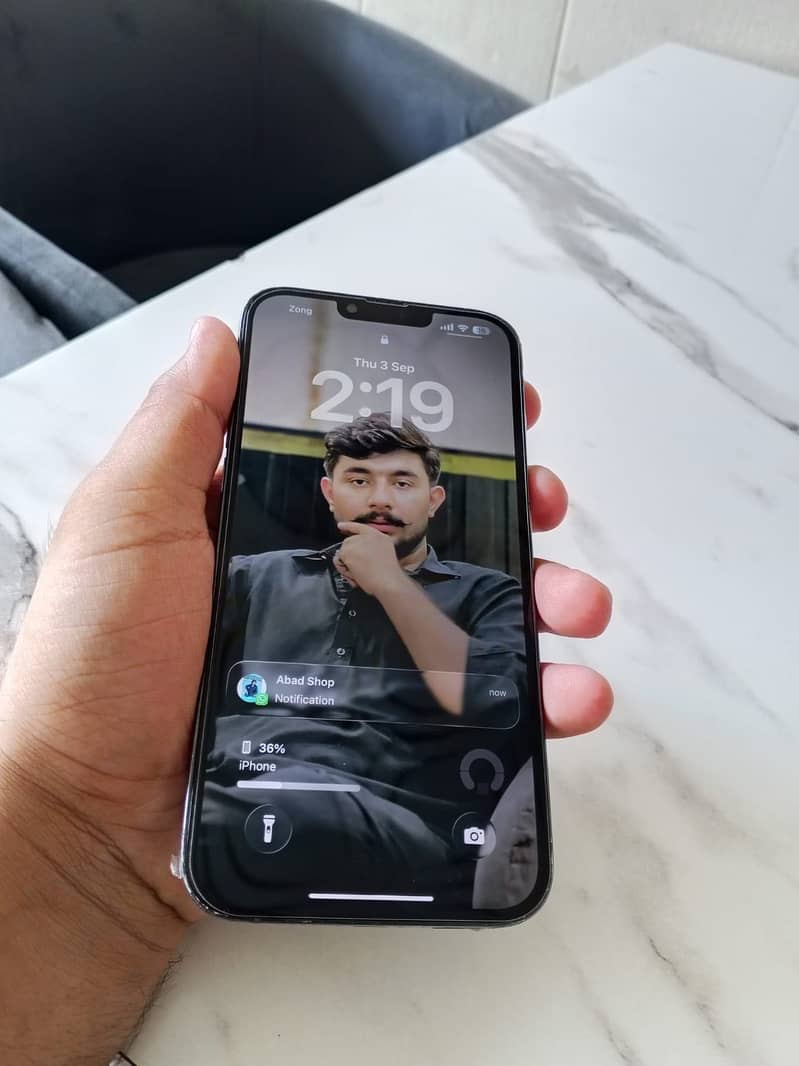Apple iPhone 13 Pro Max 6