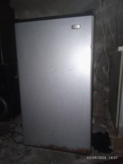 fridge on condition hai