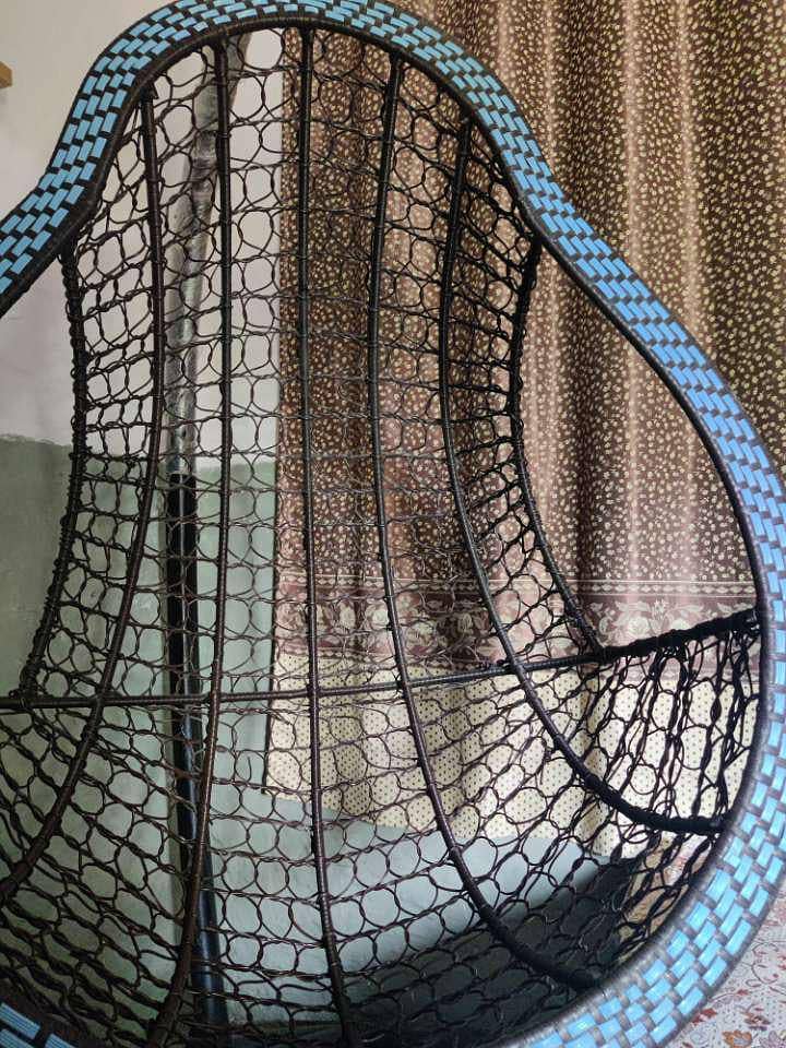 Hanging swing 1