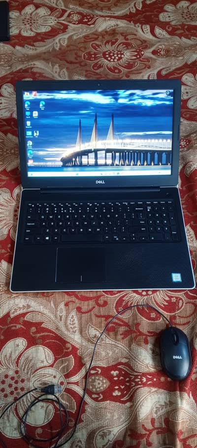 Dell i7 8th Gen 8GB RAM | 256GB SSD 320GB Toshiba HDD Charger+bag