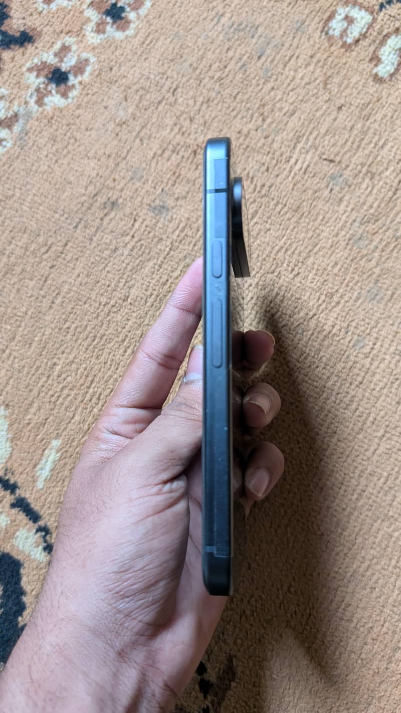Google Pixel 9 3