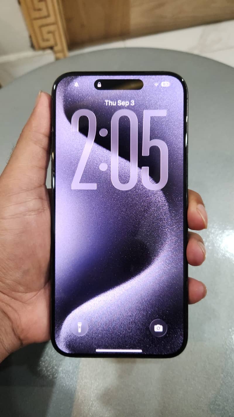 Apple iPhone 15 Pro Max 2