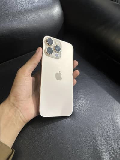 Apple iPhone 16 Pro Max