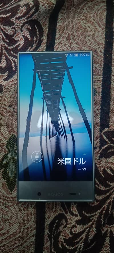 Sharp Aquos 305hs