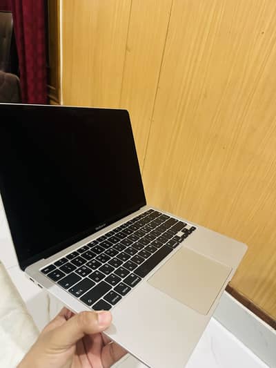 Macbook Air 2020 | i5 | 8/512 | Low price