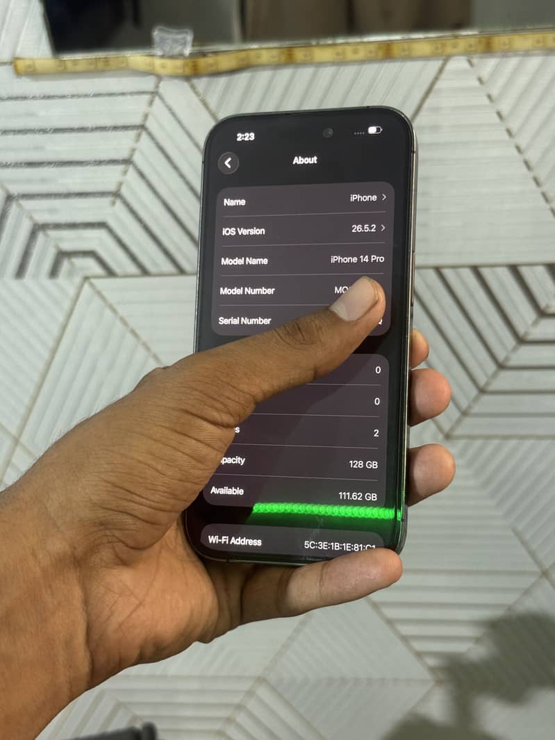 Apple iPhone 14 Pro 2