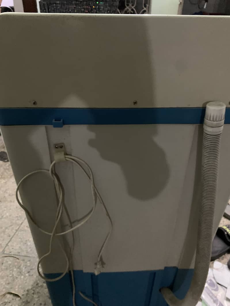Washing machine 5