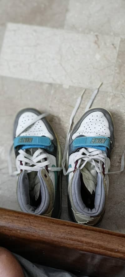 Jordan legacy 312
