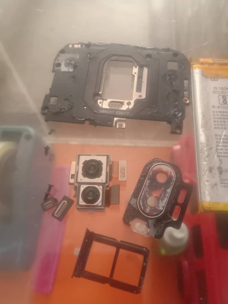 ONE PLUS 6T 4