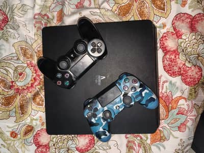 PS4 Slim 500GB with Playstation Plus Membership