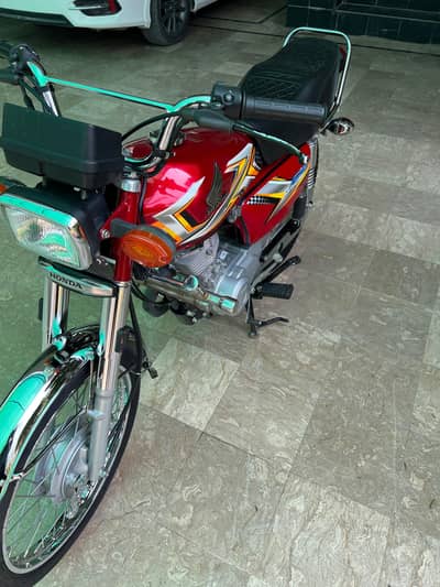Honda CG 125 2025