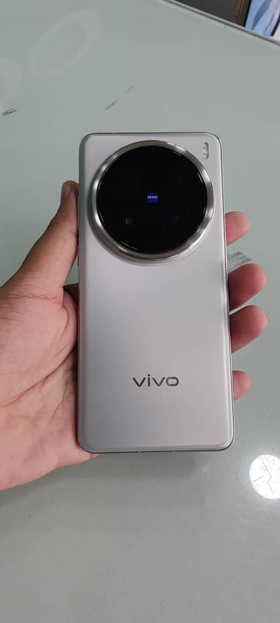 Vivo x200 Pro