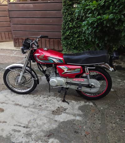 honda cg 125 2023 model available for sale.