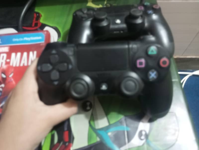 Playstation 4 2