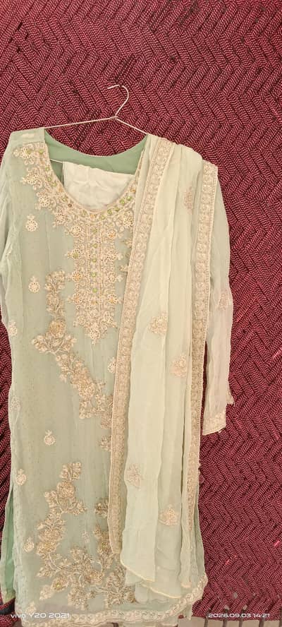 Beautiful Mint Green Heavy Embroidered 3 Piece Suit Formal _Wedding
