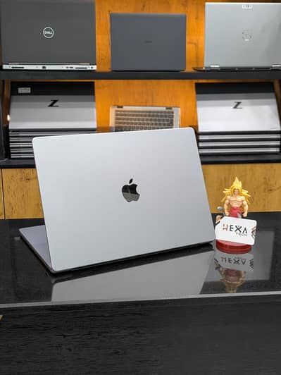 MacBook Pro 16 Laptop - M1 Pro Chip - 32GB RAM - 512GB SSD - 2021