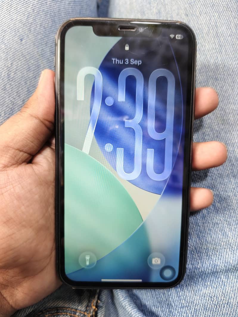 Apple iPhone 11 1
