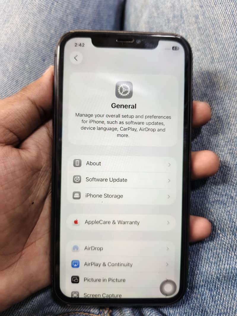 Apple iPhone 11 7