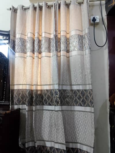 curtain in 90/100 condition