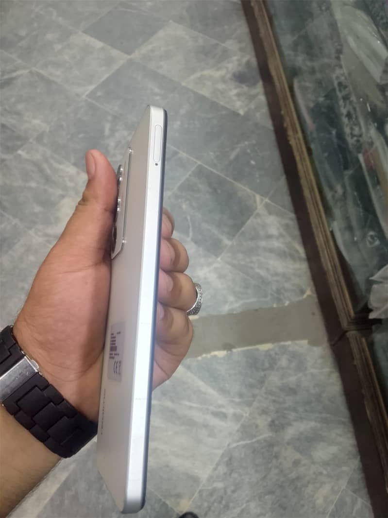 Realme C71 1
