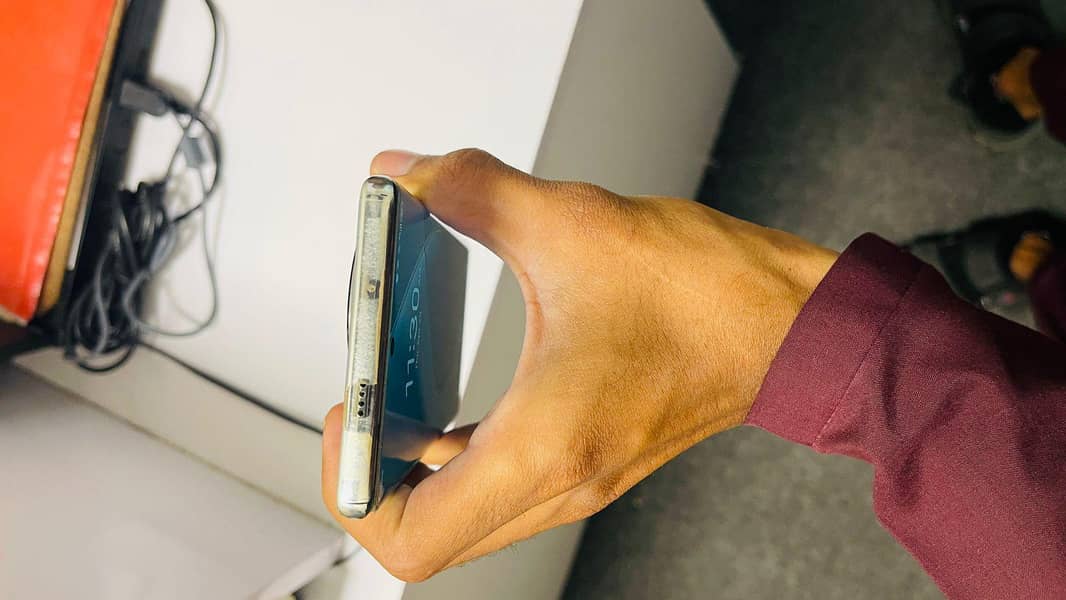 Tecno spark 20pro plus 4