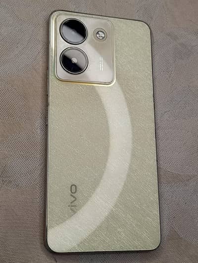 Vivo Y36