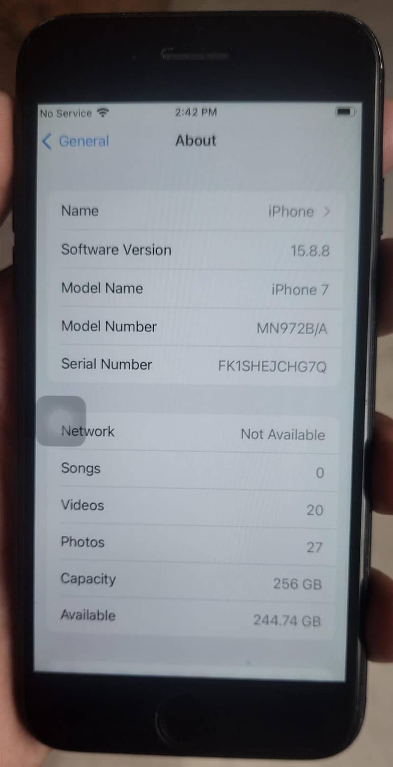 Apple iPhone 7 0