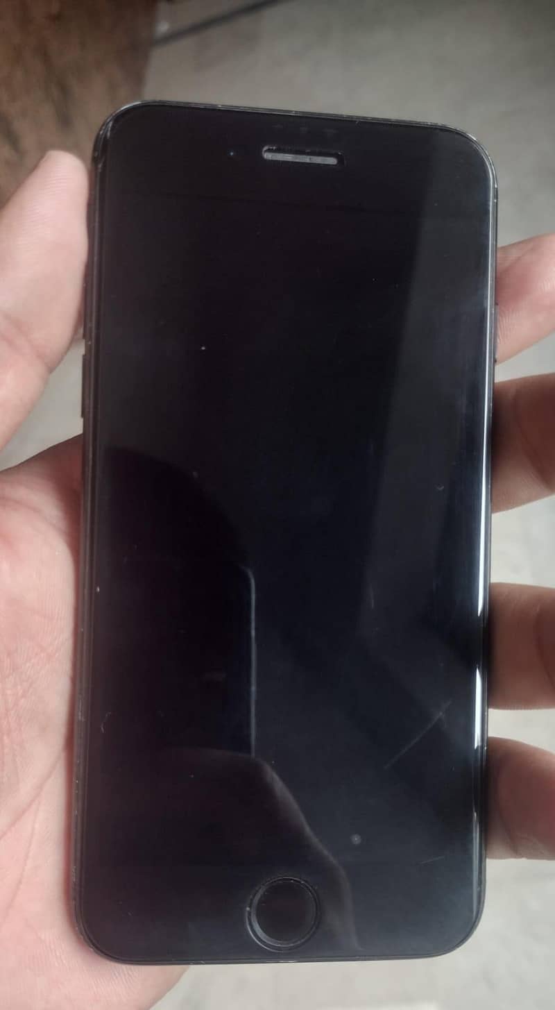 Apple iPhone 7 5