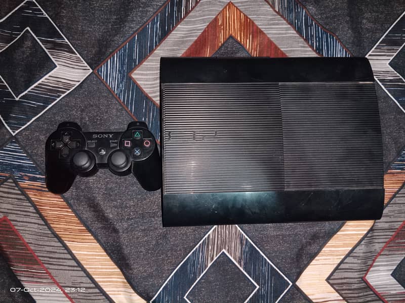 PS3 super slim 6