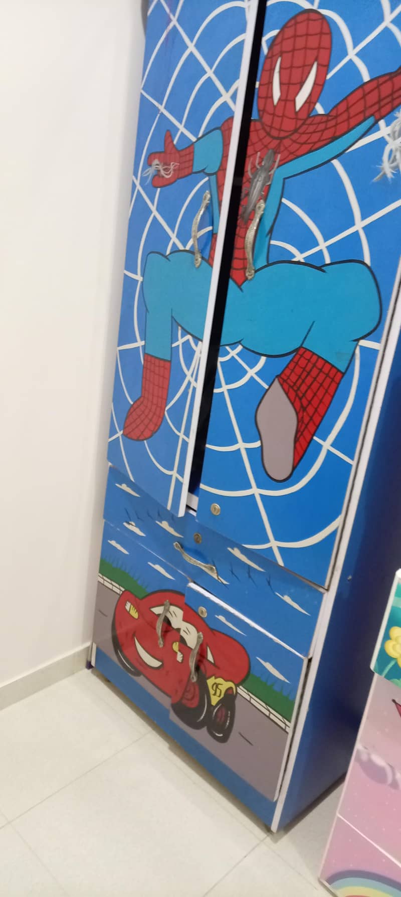 spider man theme almari 0