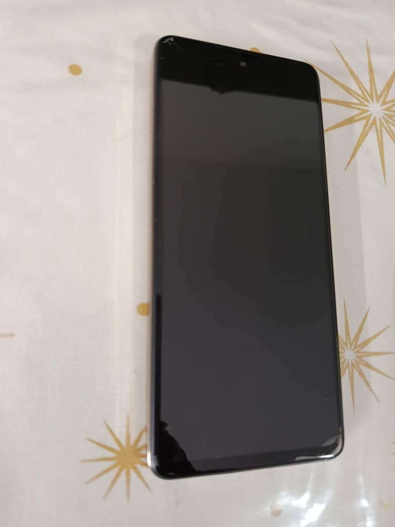 Infinix Note 30 6