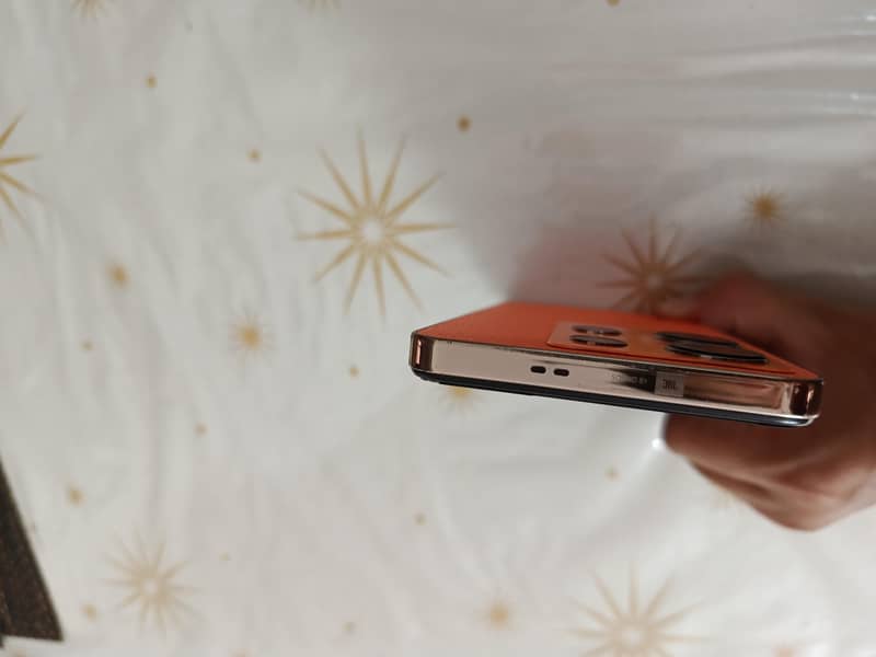 Infinix Note 30 8