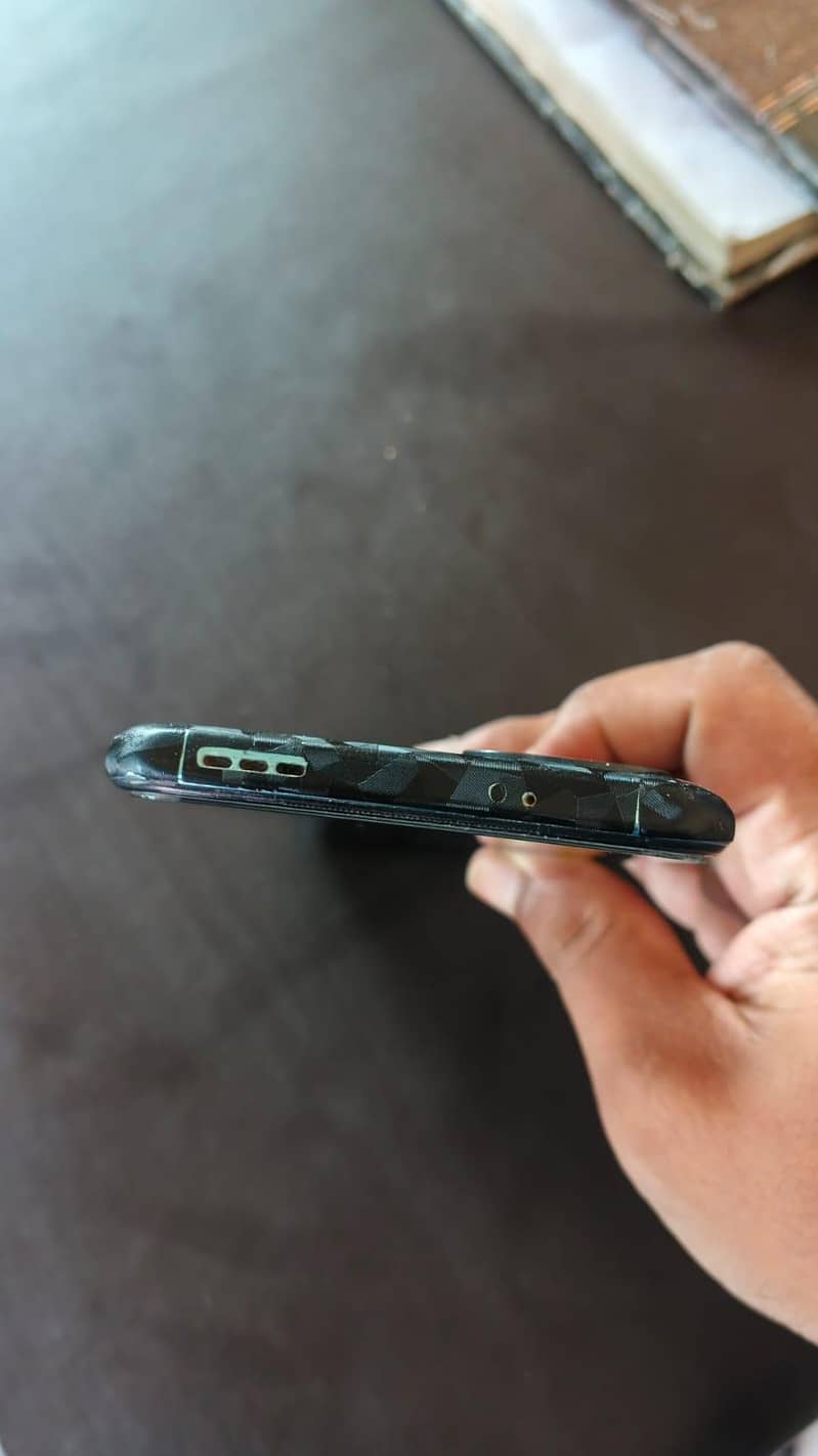 Xiaomi Redmi Note 10 3