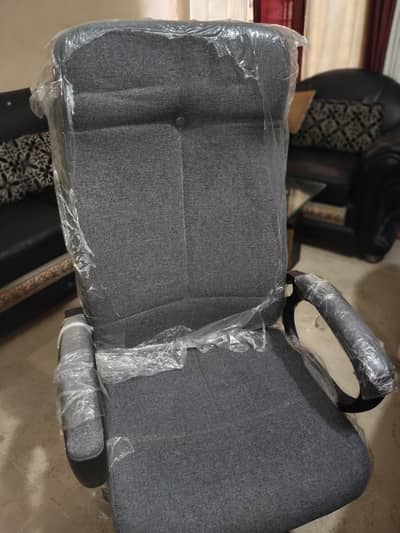 Executive High Class Boss chair with Dual Lock