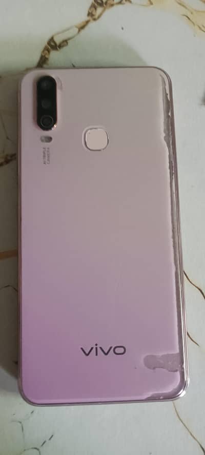 Vivo Y17