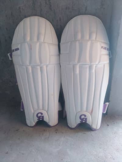  **Cricket Kit for Sale – Rs. 5,999**  • Only **2 months used** • Go