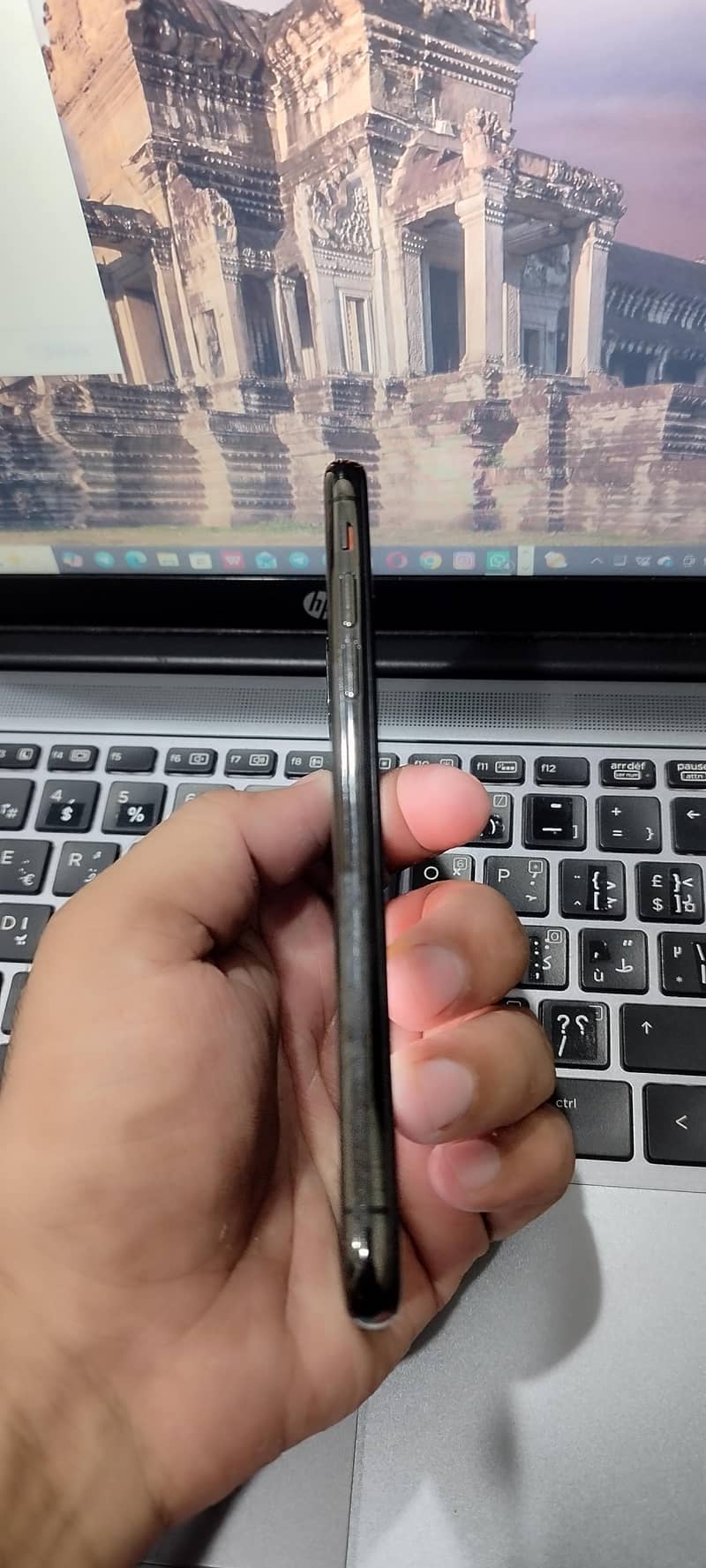 iPhone 3