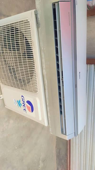GREE 1:5 TON INVERTER TOTAL JENION GASE STORE