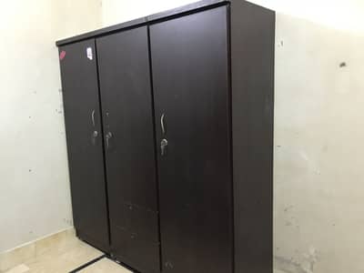 Wardrobe good condition