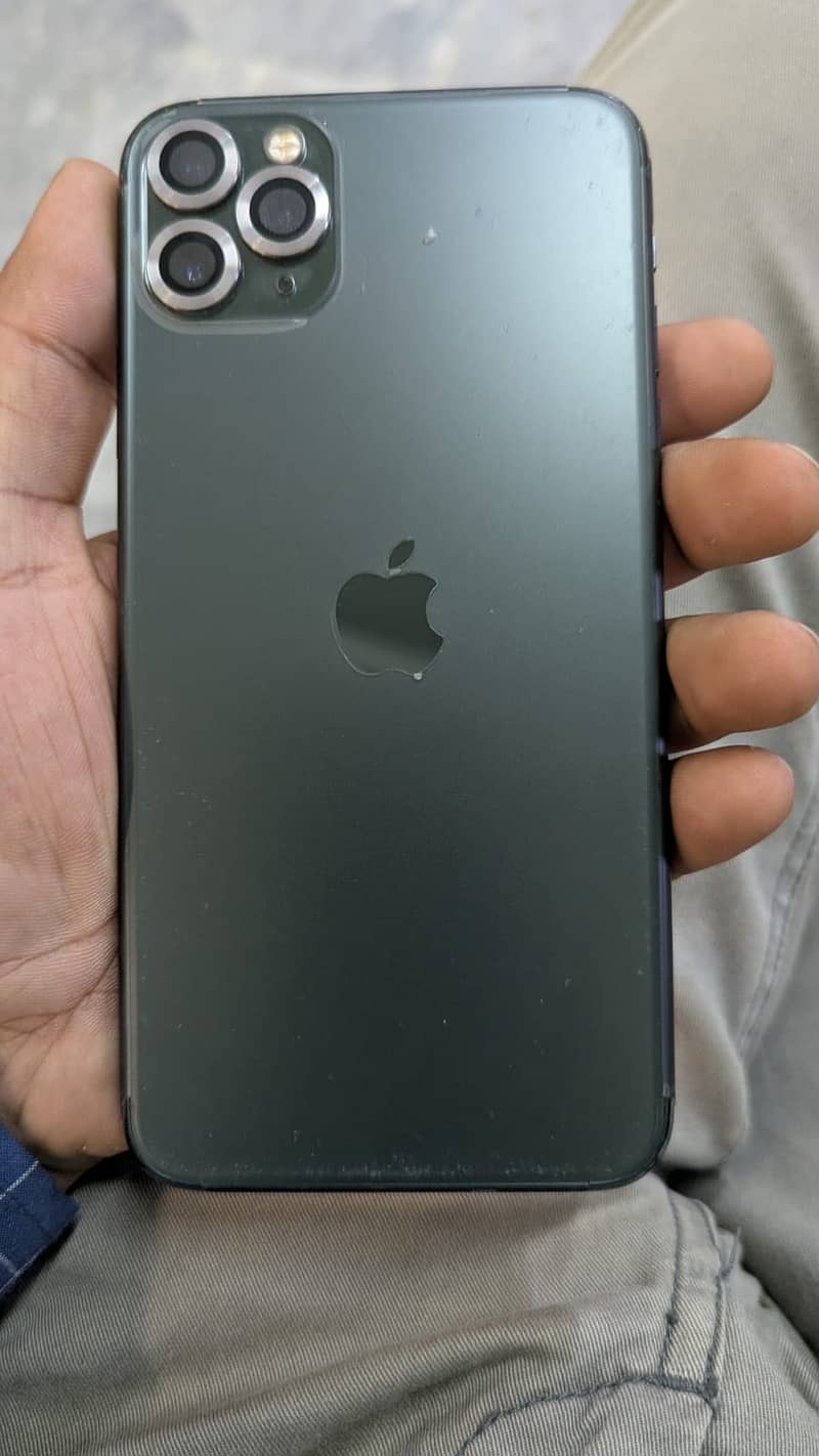 Apple iPhone 11 Pro Max 2