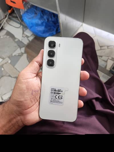 Infinix Hit 60i
